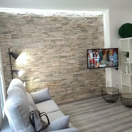 Oceanografic Apartment *